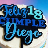 Cake topper en acrilico transparente acabado en vinil -16cm x 21cm (C75870)