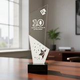 Trofeo en acrílico negro y acrílico transparente - 7cm x 22cm (C76512)